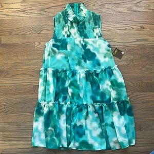 NWT Taylor Smocked Neck Sea Green Swing Dress size 2
